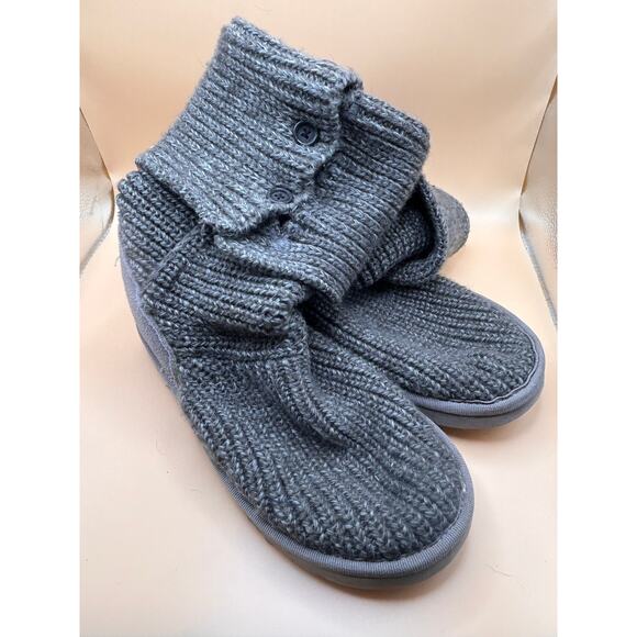 UGG Classic Cardy Knit Boots Size 7 Gray Sweater Style Tall - Picture 1 of 3